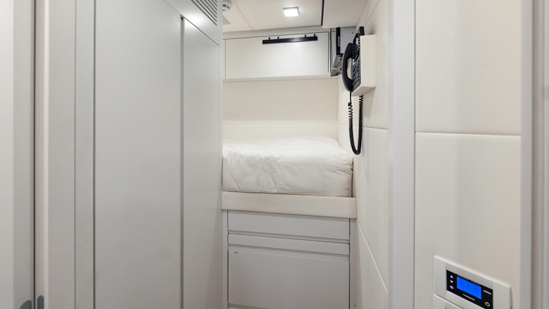 YachtsBlue-108-Pershing-2021-For Sale-97