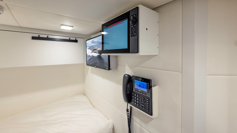 YachtsBlue-108-Pershing-2021-For Sale-99