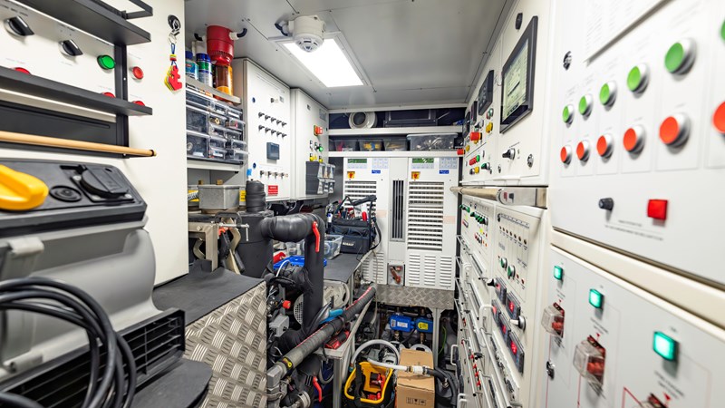 YachtsBlue-108-Pershing-2021-For Sale-103