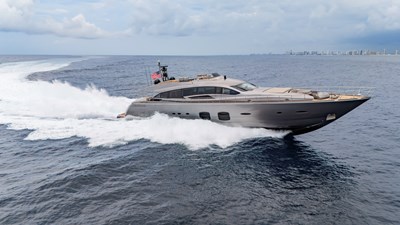 YachtsBlue-108-Pershing-2021-For Sale-19