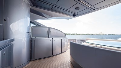 YachtsBlue-108-Pershing-2021-For Sale-36