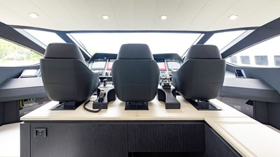 YachtsBlue-108-Pershing-2021-For Sale-90