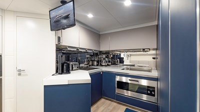 YachtsBlue-108-Pershing-2021-For Sale-93