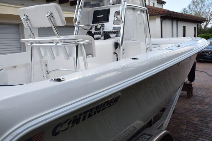 Nicely Polished with White Rub Rail