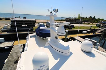 2006 American Tug 41: Instrument Mast