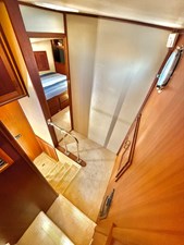 2006 American Tug 41: Passageway Looking Down