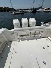2015 Boston Whaler 350 Outrage