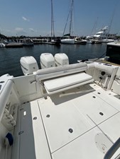 2015 Boston Whaler 350 Outrage