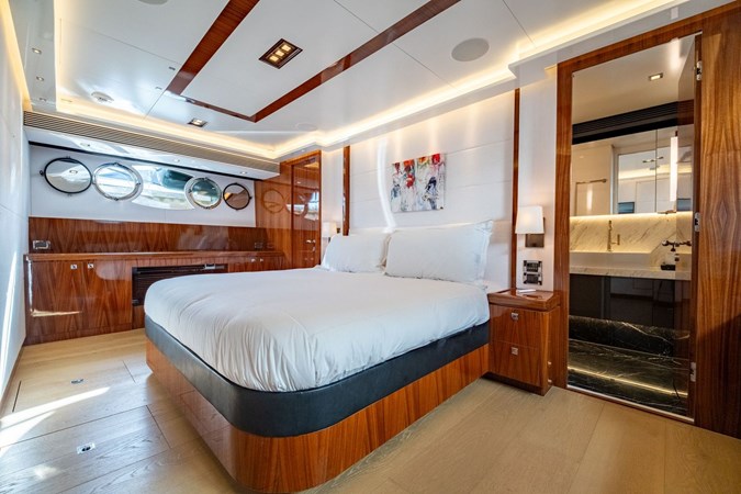 Master Stateroom 2
