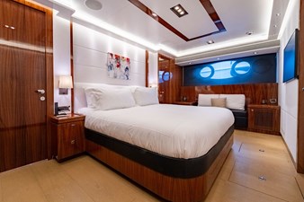 Master Stateroom 1