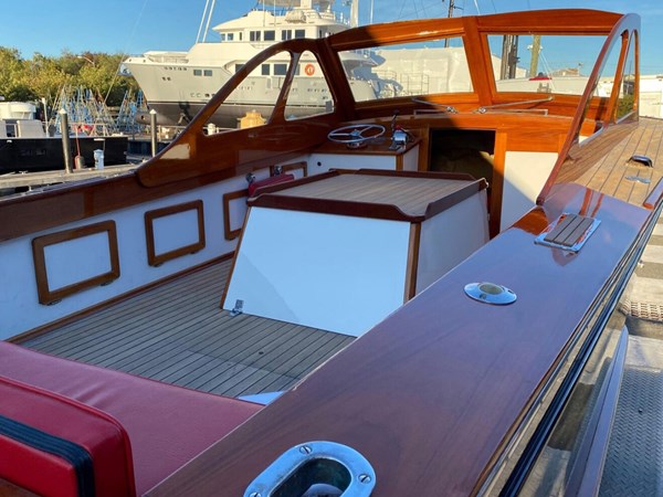 Forest E Johnson Prowler 24_Cockpit, Fwd