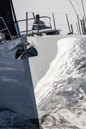 YYachts-Y7-Volante-front