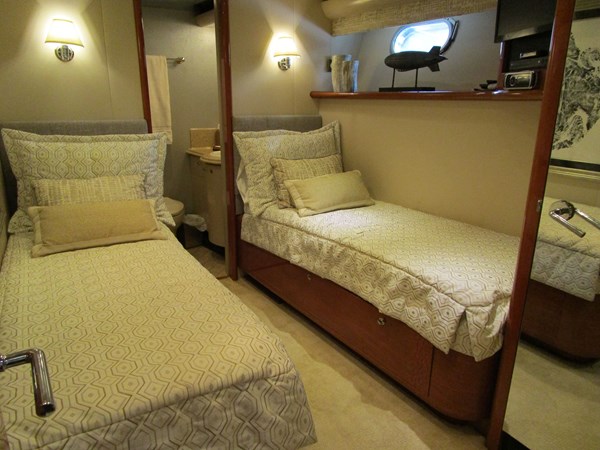 Starboard Twin Cabin