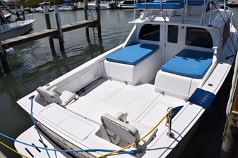 Dockside with cushions out on engine boxes