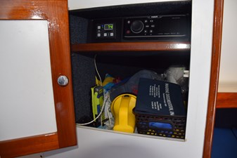 Air conditioning controls, Fusion stereo, portside cabinet