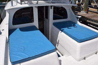 Great cruising lounges, cushions on engine boxes