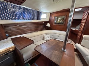 SALON SEATING PORTSIDE