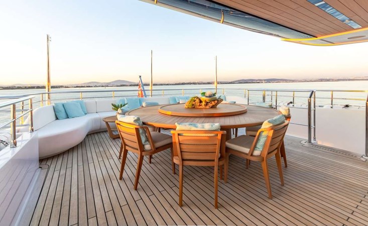 Majesty Yacht 120 (BEAUTY)