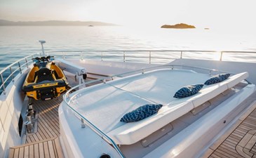 Majesty Yacht 120 (BEAUTY)