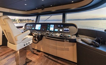 Majesty Yacht 120 (BEAUTY)