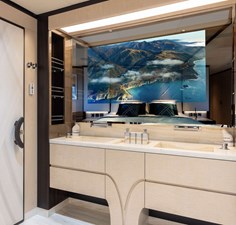 Majesty Yacht 120 (BEAUTY)