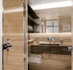 Majesty Yacht 120 (BEAUTY)