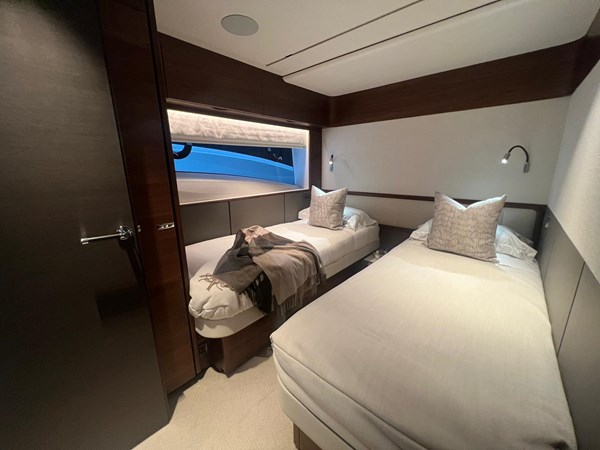 Princess Y95 Lower Deck Starboard Cabin
