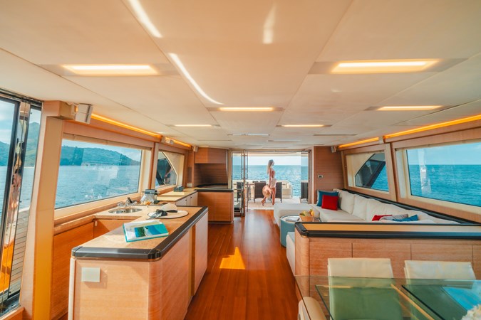 18. MCY 86 2015 (BAYC ASIA)