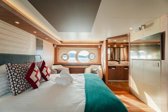 21. MCY 86 2015 (BAYC ASIA)