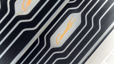 2025 Cigarette 42 Auroris