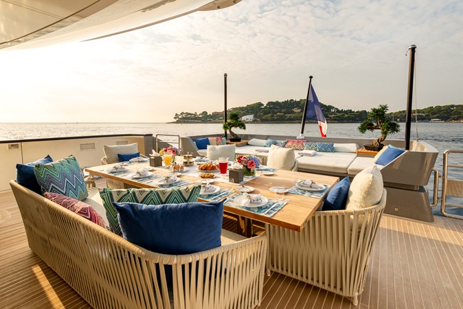 GEMS II Aft Deck Morning Setup