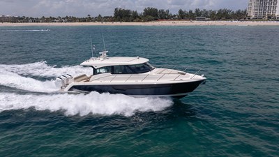 2024 Tiara Yachts 48 LE