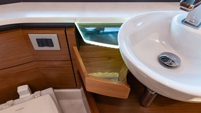 2024 Tiara Yachts 48 LE