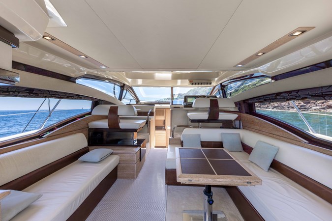 M/Y OXYGENE III - AZIMUT 47 FLY FOR SALE