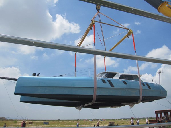 MOONWAVE, 2012 Gunboat 60: HAULED OUT