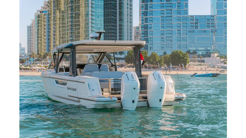Saxdor 400 GTO ICE viewed from the stern, highlighting twin Mercury V10 400 engines and sleek transom design.