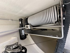 WELCOME: 2024 Leonardo Eagle 44 Main Sheet Captive Winch