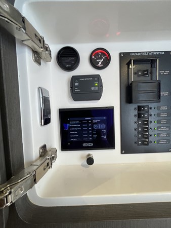 NET LOSS, 2023 Intrepid 477 Evolution