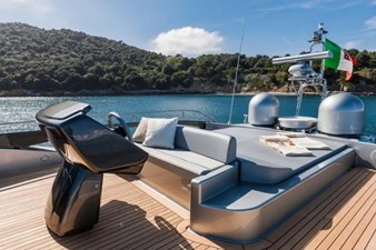 2017-riva-88-domino-super-Fly Aft