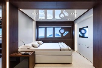 2017-riva-88-domino-super-Master cabin