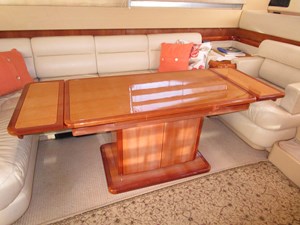 Salon Table Extended