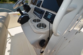 Simrad VHF