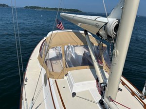 GALLUP, 2011 Alerion 33