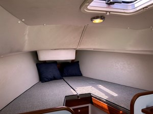 GALLUP, 2011 Alerion 33