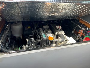 GALLUP, 2011 Alerion 33