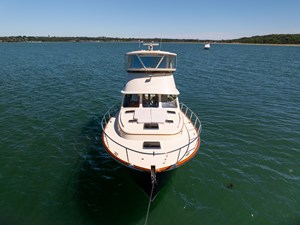 2014 Hinckley Talaria 48 BAREFOOT