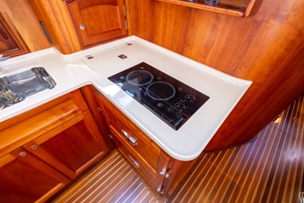 2014 Hinckley Talaria 48 BAREFOOT