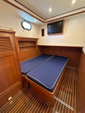 Guest Cabin Double Berth Confirguartion