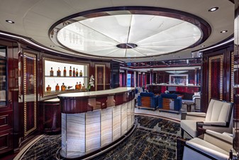 Main Salon Bar