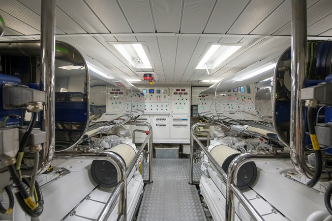 La Rubia Interior – Engine Room